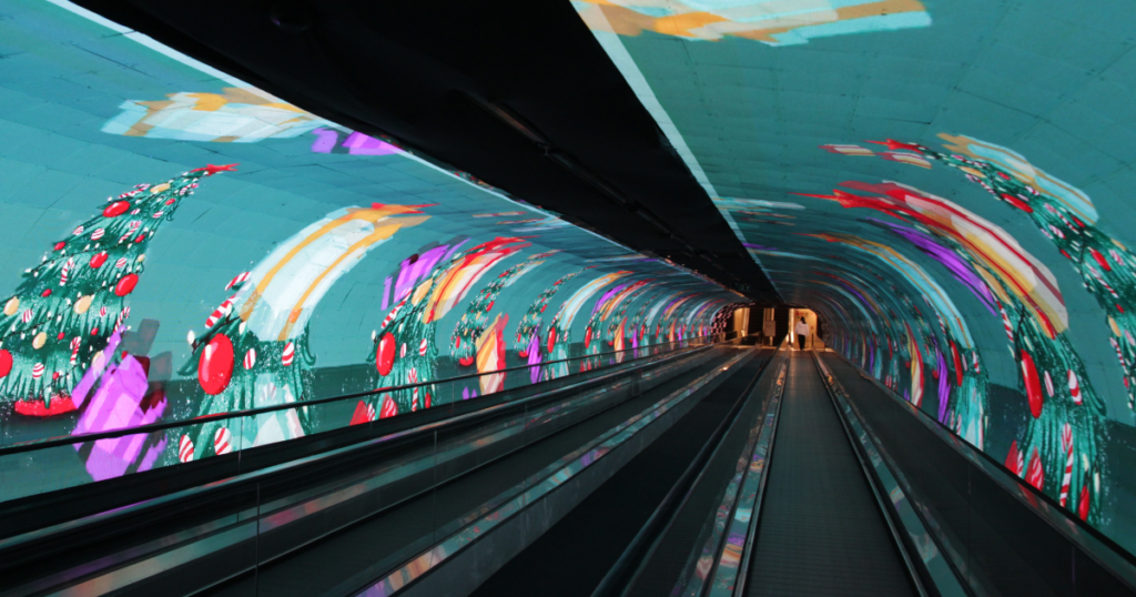 Túnel de LED Shopping Cidade Jardim decorado pro natal