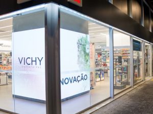retail media exemplos