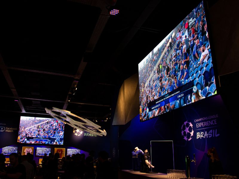  Painel de LED profissional: usos em eventos e na publicidade